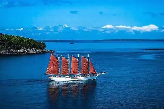 2-Hour Windjammer Sailing Trip in Maine with Licensed Captain